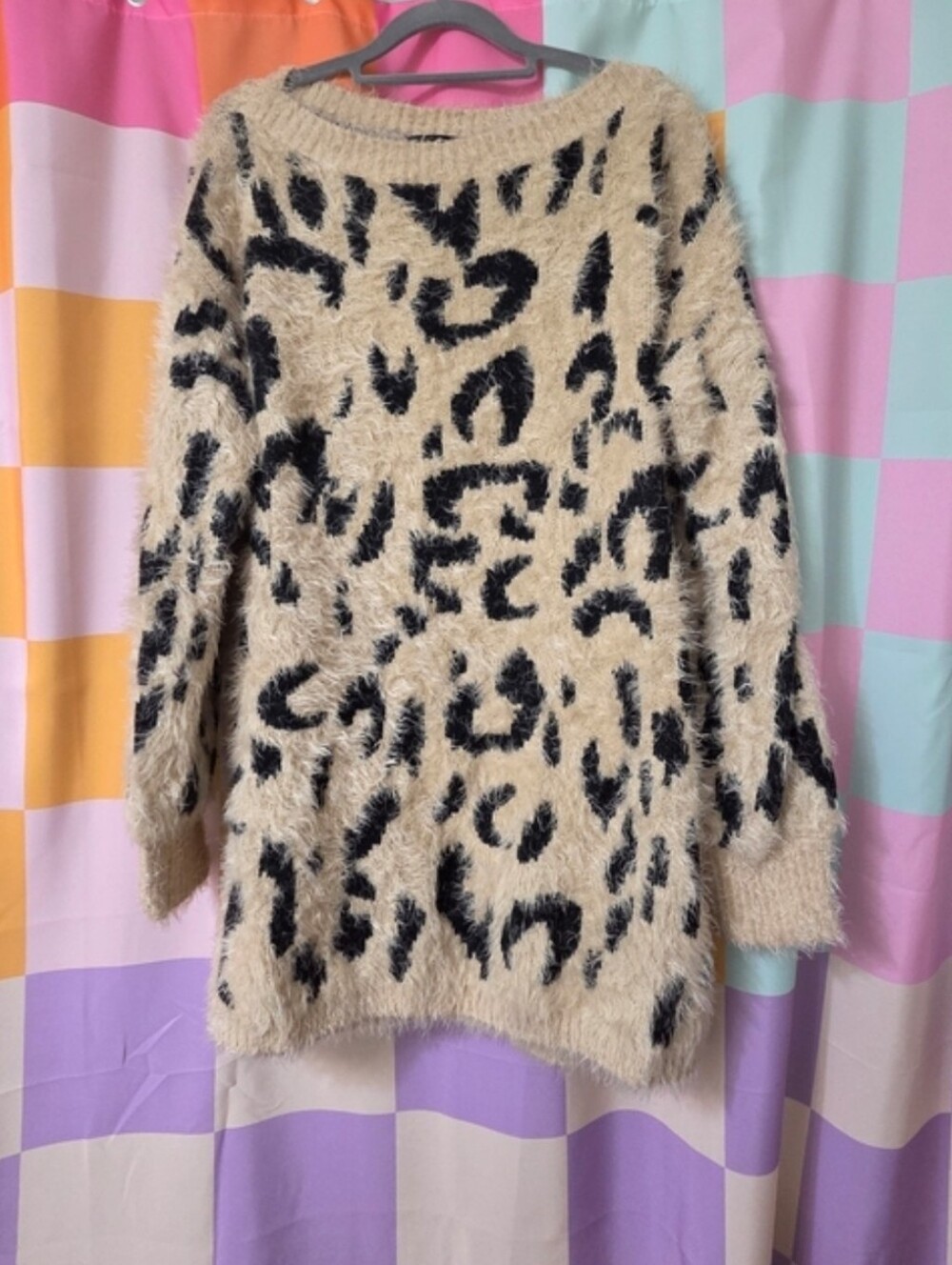 Lulus Cozy Leopard-Print Fuzzy Sweater - Beige/Black